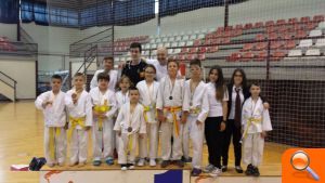 El club karate Sedaví obtuvo buenos resultados en el villa de Paterna